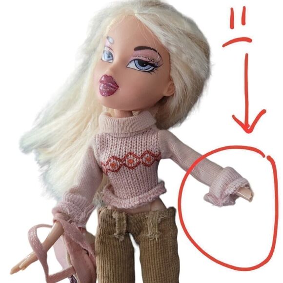 Bratz Wintertime Wonderland Cloe Doll First Edition 2003 Rare w Accessories - Picture 3 of 6